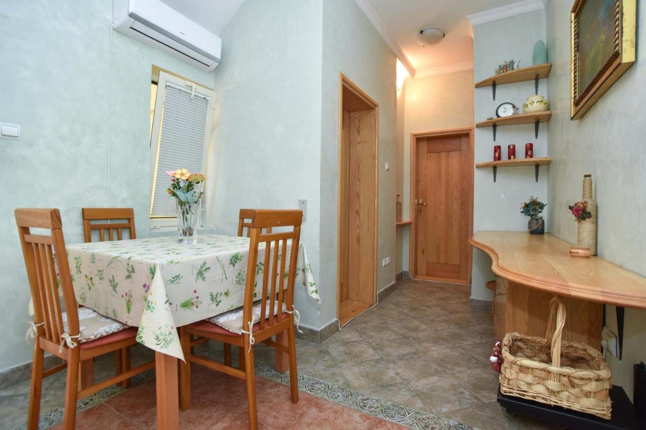 Comfort Inn Old Town Budva Ngoại thất bức ảnh