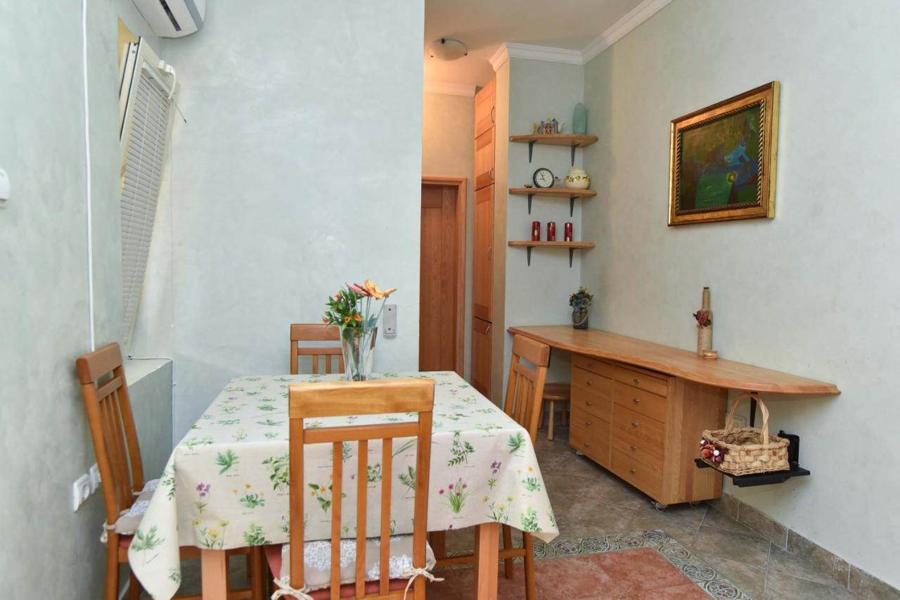 Comfort Inn Old Town Budva Ngoại thất bức ảnh